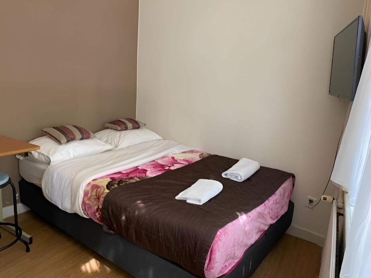 Hostel The Veteran Amsterdam Esterno foto